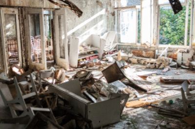 Unclean house and bugs